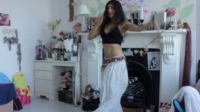 Belly dancing - Dudu - Tarkan смотреть онлайн