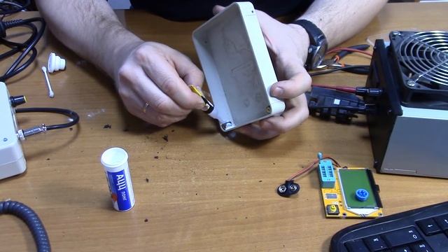 Делаем корпус для ESR, TT-тестера. смотреть онлайн