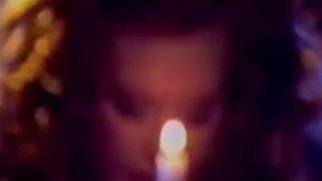 Алла Пугачева Свеча горела на столе смотреть онлайн
