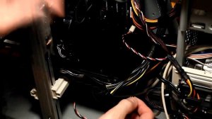 Как правильно запитать 8 pin на видеокарте