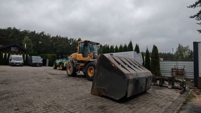 JCB 406 SILNIK DZIAŁA? volvo BL 71 skrzynia bbiegów смотреть онлайн