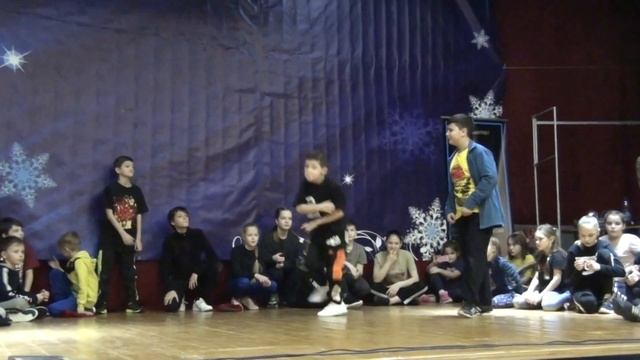 Пространство танца. Джем - турнир. Быково. TOP16 AllStylez. Вжик (Мощь Стиля) смотреть онлайн