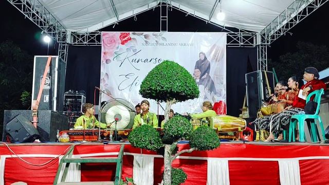 Campursari Budaya Jawa?? | Bikin Hati Gayeng Tenan Hiburan Pernikahan di Desa Indah Indonesia смотреть онлайн