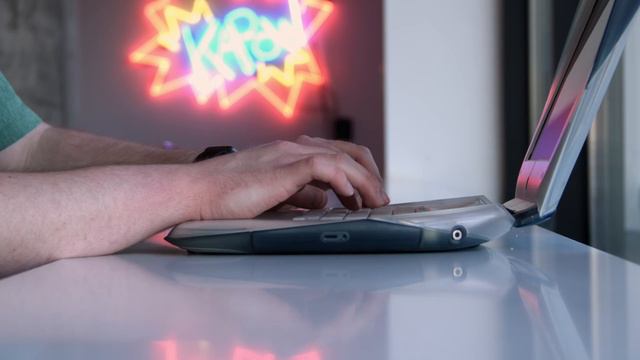 Handles on Apple Mac Products - A Brief History смотреть онлайн