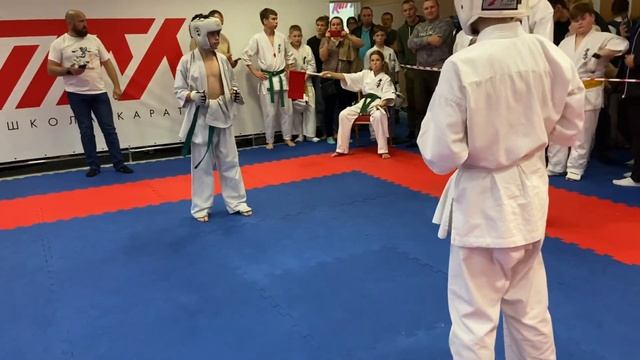 Савенков Илья (2-й бой) 15.10.2023 первенство клуба «РИТМ» смотреть онлайн