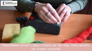 Мастер-класс на тему: «Сережки-вишни» в технике «фелтинг» (сухое валяние)