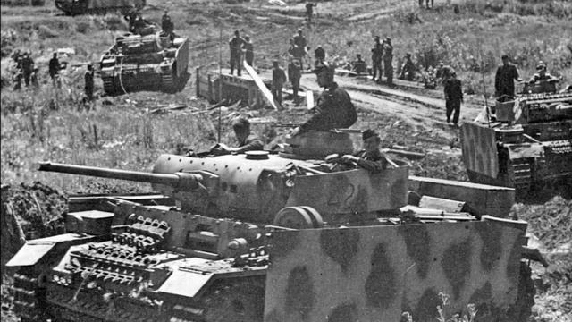 ТЯЖЕЛЕЙШЕЕ ПРОТИВОСТОЯНИЕ PZ3 И Т34/76 - ВОСПОМИНАНИЯ НЕМЕЦКОГО ТАНКИСТА смотреть онлайн