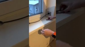 Лайфхак. Ремонт. Как снять защитную плёнку с подоконника если она крошится