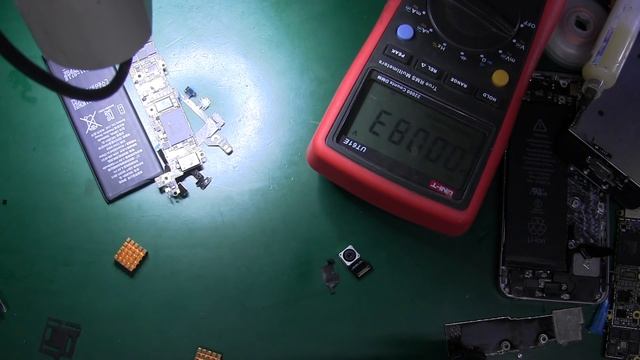 iPhone 5s не включается (телефон с холодильника) смотреть онлайн