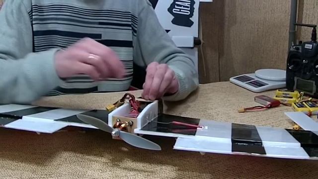 ЛК своими руками. Flying wing.✔ смотреть онлайн