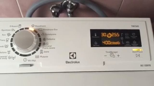 PRALKA ELEKTROLUX EWT 1266TLW
