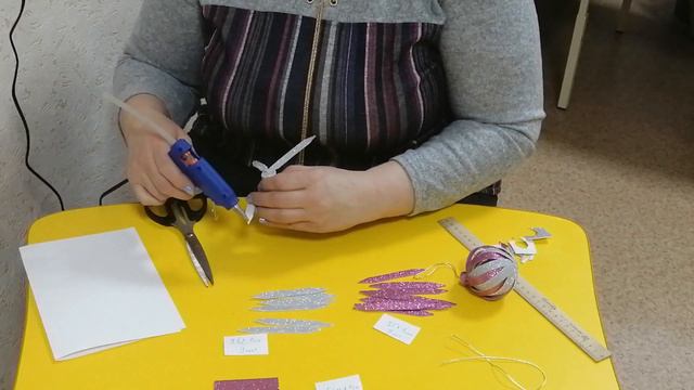 Новогодняя игрушка смотреть онлайн