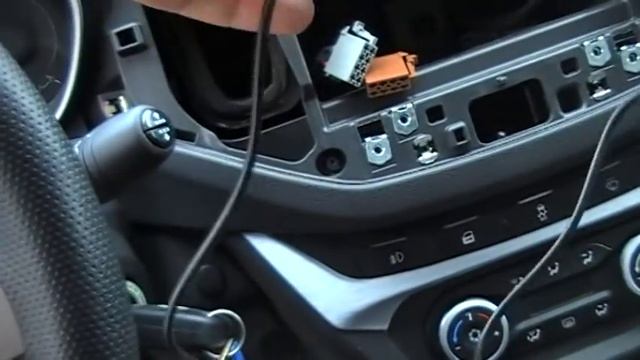 Lada Vesta. Сенсорная магнитола на Android 8. Установка. смотреть онлайн