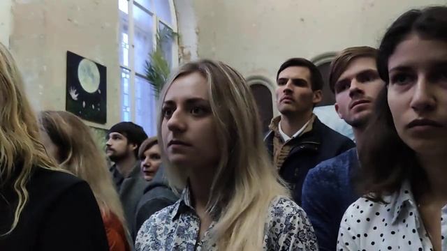 Ирина Тимохова на открытии выставки работ Сергея Поляничко смотреть онлайн