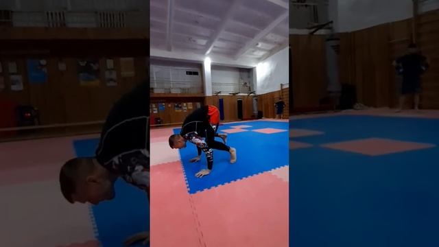 The name of the asana? Название асаны не подскажите смотреть онлайн