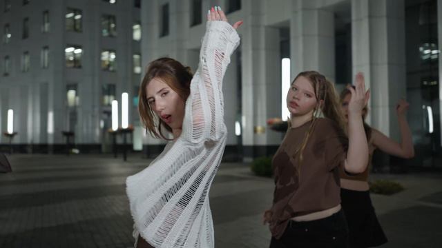 NMIXX-RUN FOR ROSES Dance Cover By T’FIRST