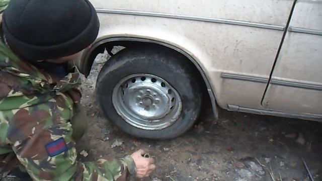 замена колеса смотреть онлайн