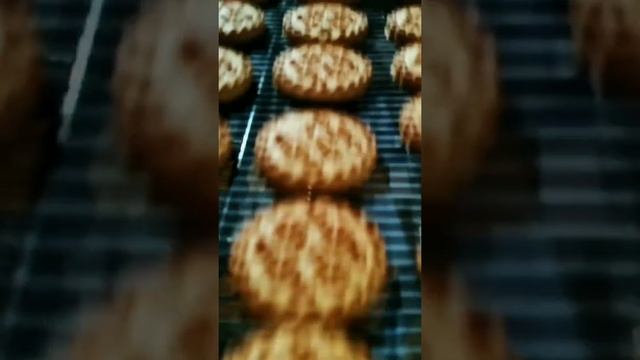 Производство сахарного печенья " Чудесное" от ПЕКАРЁВО смотреть онлайн