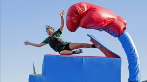 МОЩНАЯ ПОЛОСА ПРЕПЯТСТВИЙ В АМЕРИКЕ