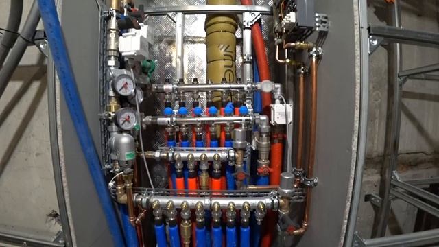 КАКАЯ КРАСОТА! Сантехнический стояк со звукоизоляцией и панорамные окна во вторичном жилье!!! смотреть онлайн