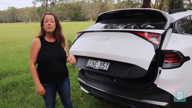 Family car review: 2022 Kia Sportage GT Line | BabyDrive child seat and pram test смотреть онлайн