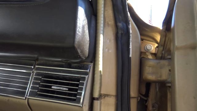 1968 Ford Fairlane 500 $20,000 (SOLD) at Coyote Classics смотреть онлайн