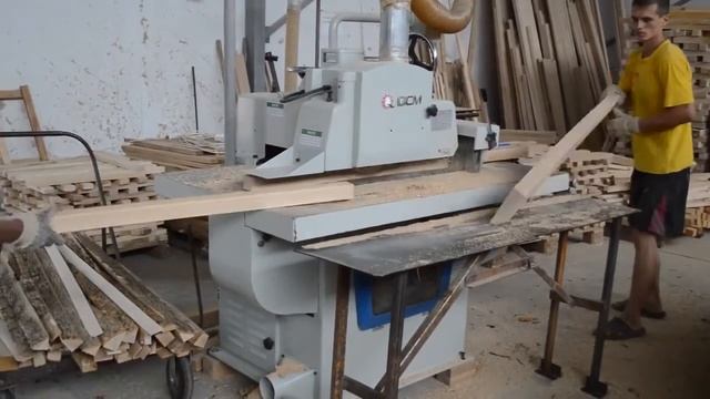 Круглопильный станок с автоподачей QUADRO. Модель MJ 153i - часть 1, видео работы станка смотреть онлайн