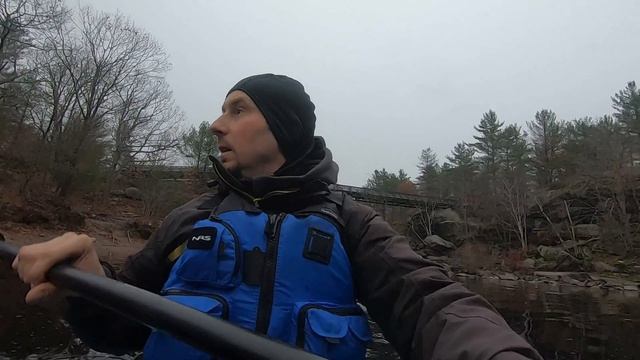 Late Fall Kayak Trip in the Storm смотреть онлайн