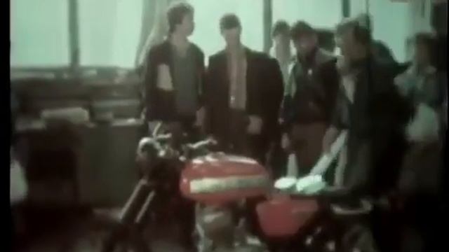 Редкое видео прямо с завода, сборка новых Jawa 638 5 00 смотреть онлайн