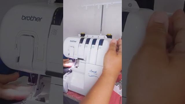 Brother 2104D overlock machine setting jahit halus. fine sewing setting смотреть онлайн