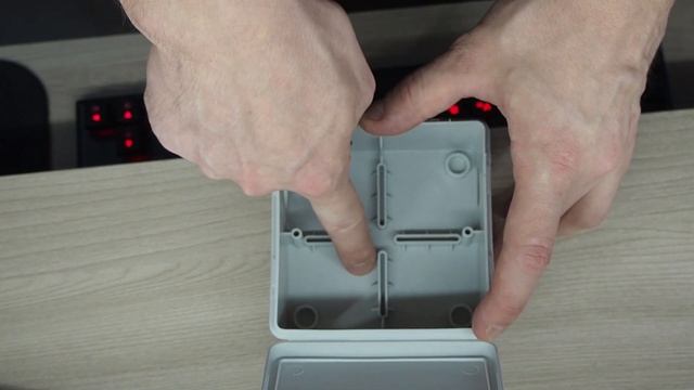 Пример Работ-Распредкоробка для печи и подключения нескольких потребителей на кухне // Своими рукам смотреть онлайн