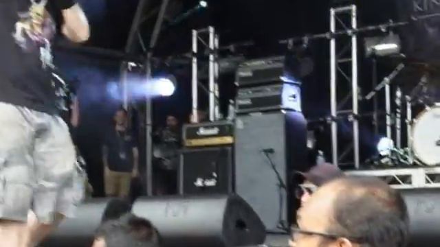 Kingdom of Sorrow - Enlightened to Extinction (live)@ Soundwave 2013 Sydney Feb 24 смотреть онлайн