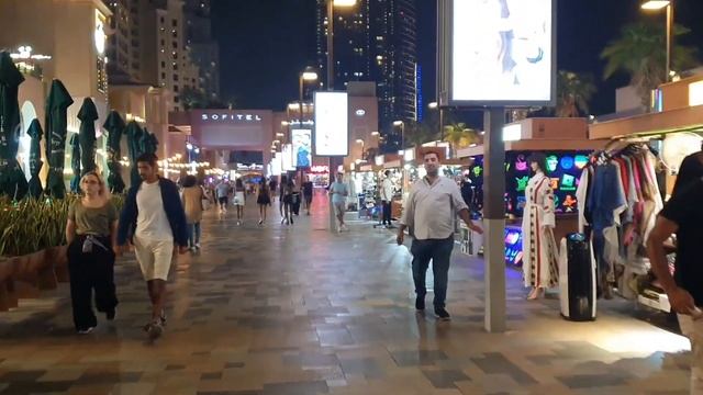 JBR Dubai Night Walk | The Walk at Jumeirah Beach Residence | The Beach | Dubai Tourist Attraction смотреть онлайн