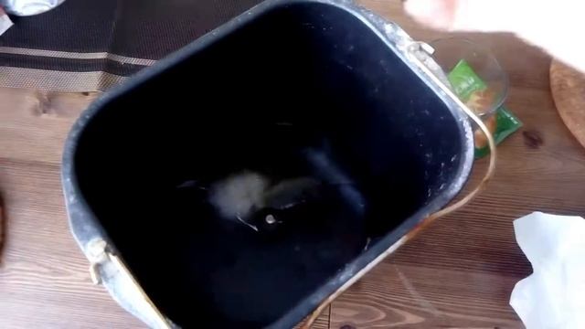 Дрожжевое тесто для пирогов! Универсальное тесто! #тесто. Готовим тесто в хлебопечке для пирогов! смотреть онлайн