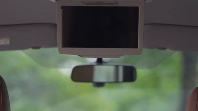 New nissan serena смотреть онлайн