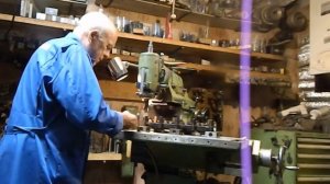 Фрезеровка постели от классики