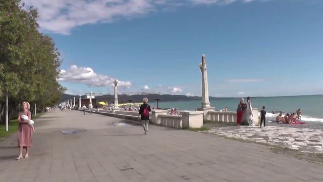 Сухум. Часть-12. На маршрутке в Сухум. Гуляем по набережной.
