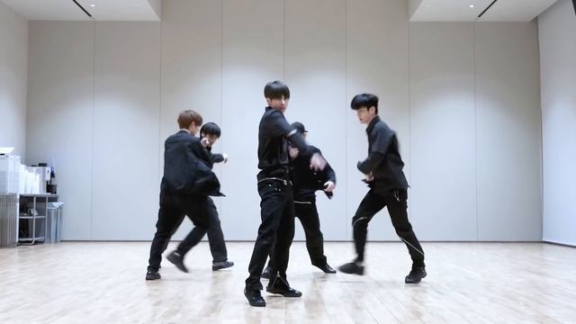 TXT - Good Boy Gone Bad Dance Practice (Mirrored) смотреть онлайн