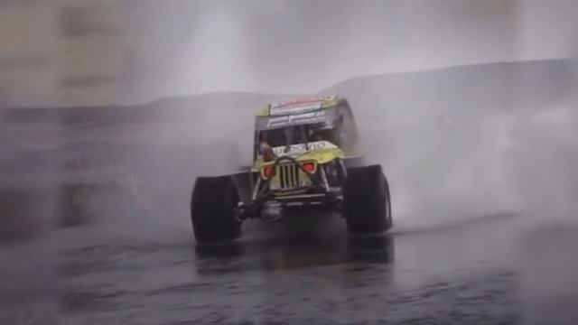 Car as boat | Rally смотреть онлайн