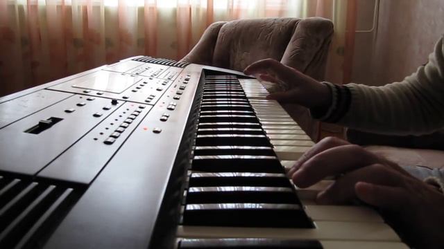 Roland E-300 Synth смотреть онлайн