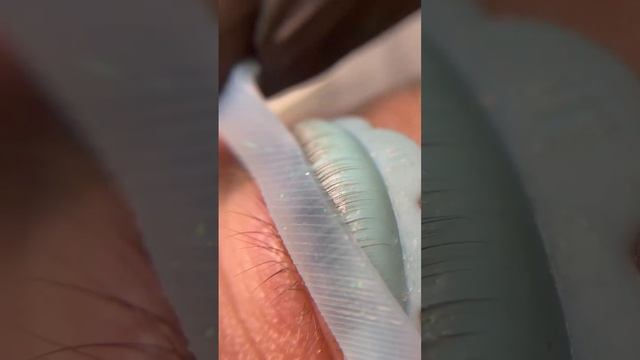 Ламинирование ресниц от мастера Валерии ? записаться можно по ссылке в шапке профиля смотреть онлайн