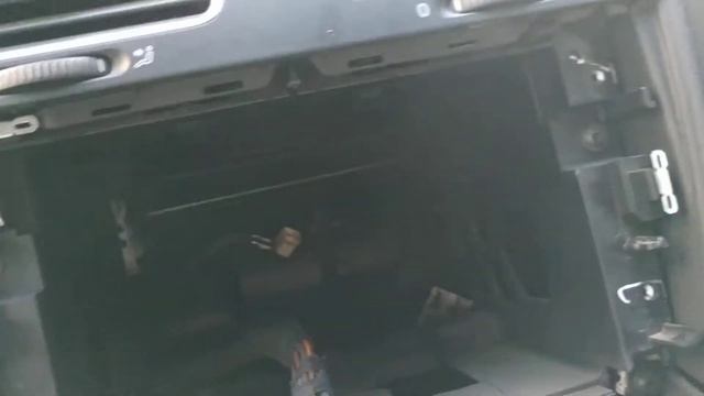 Как подключить антену к магнитоле rcd 230 смотреть онлайн