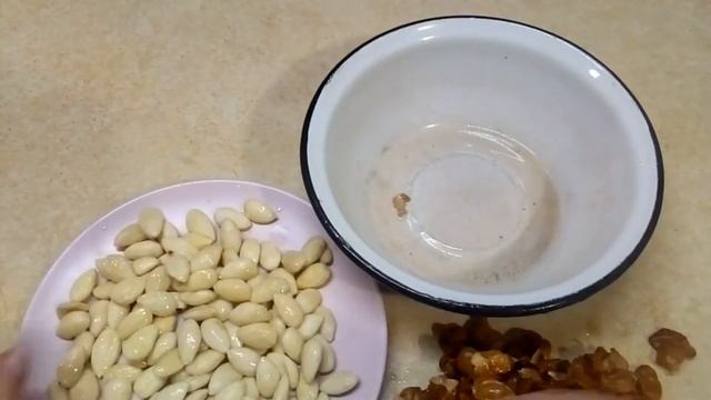 Как чистить миндаль смотреть онлайн