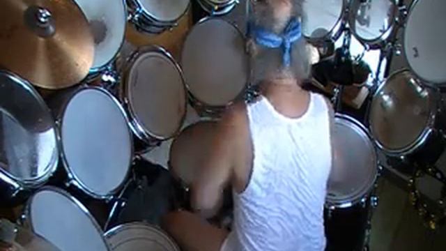Cancan solely on drums! (and a cowbell) смотреть онлайн