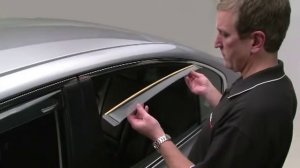 Установка дефлекторов окон.