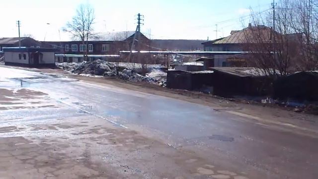 г. Алдан, вид с крыльца единственного кинотеатра. смотреть онлайн