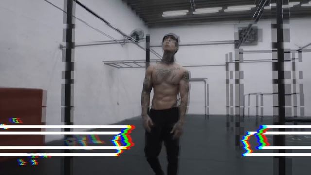 Calisthenics VS Weights | THENX