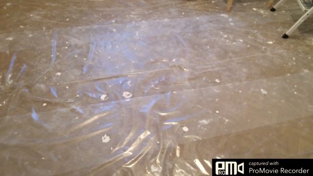 Ремонт кухни.Шпаклюем потолок и клеим карниз потолочный(5). смотреть онлайн