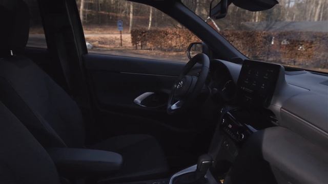 Toyota Yaris Cross - En Stilfuld Crossover. Kåret Som Verdens Bedste Bybil 2022 Ved Word Car Awards