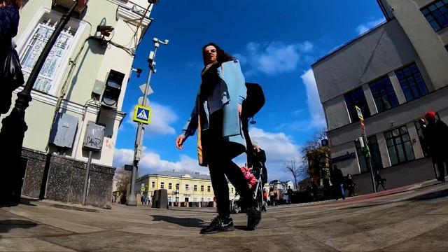 Прогулка по Москве смотреть онлайн